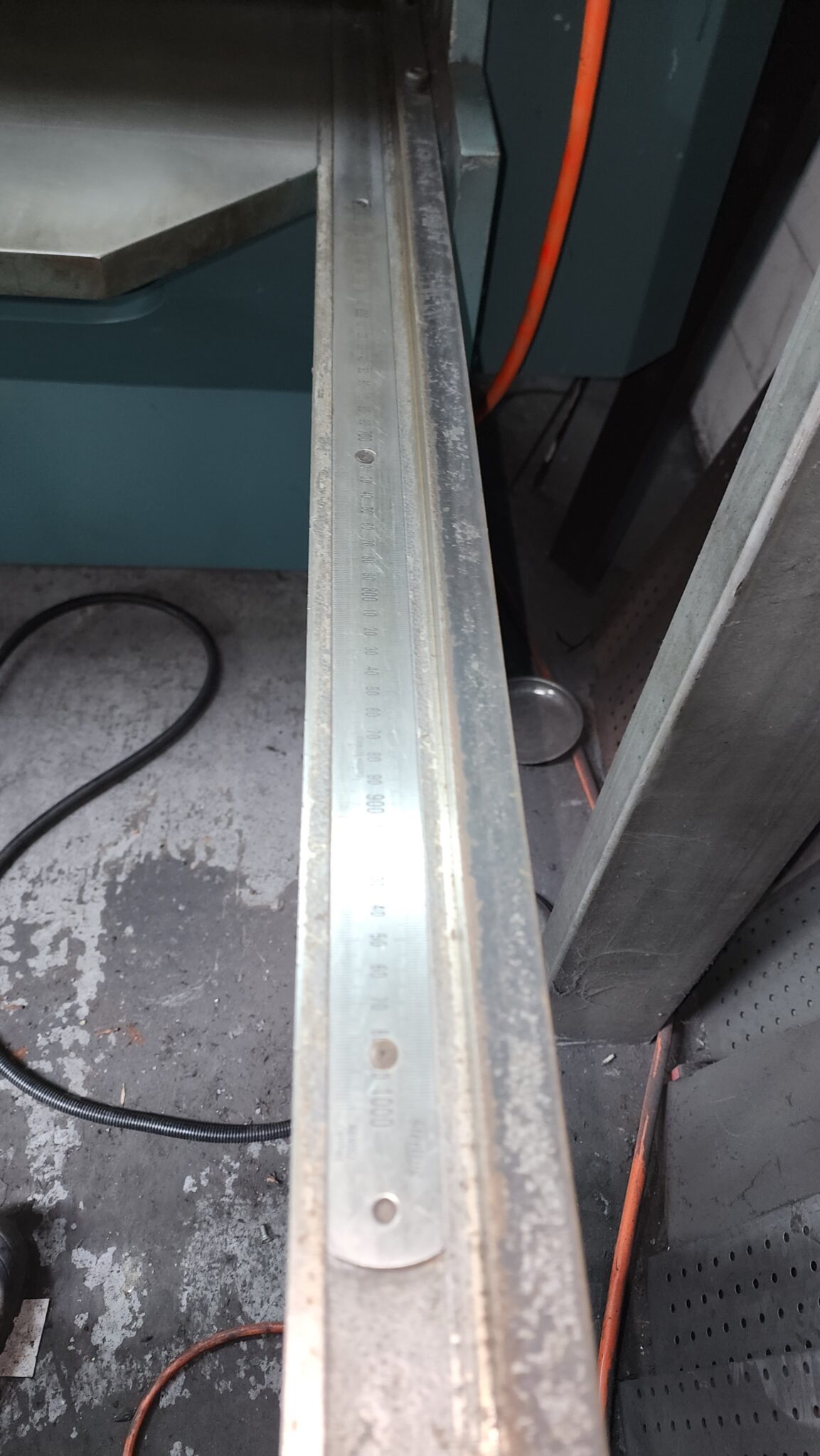 Used 2013 Epic 3Mtr x 6.5mm Hydraulic Guillotine - Image 3